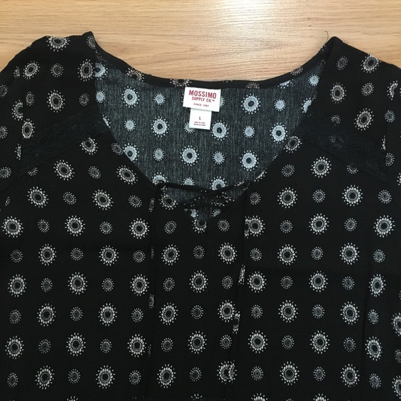 Mossimo Black Floral Printed Bell Sleeve Top Size L - Picture 7 of 8